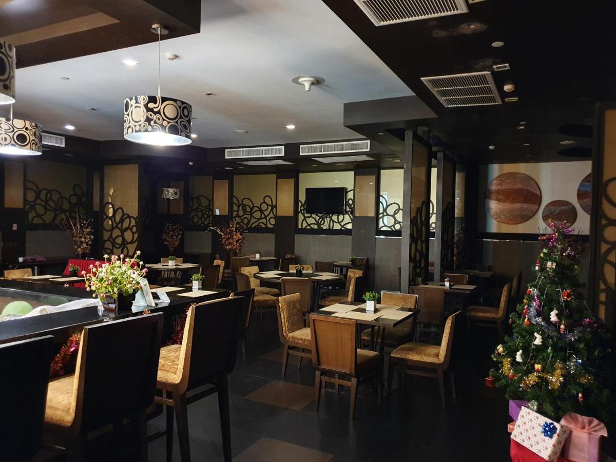 Amora Neoluxe Отель 4*